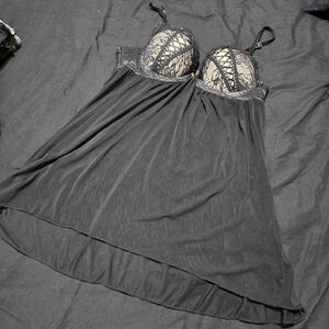 Daisy Fuentes Black Mesh Chemise with Lace Detailing, LG